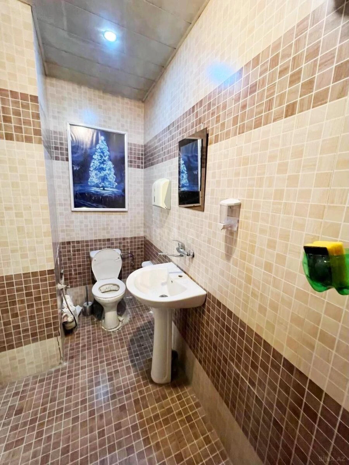 Satılır obyekt 85 m²