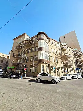 Satılır obyekt 85 m²