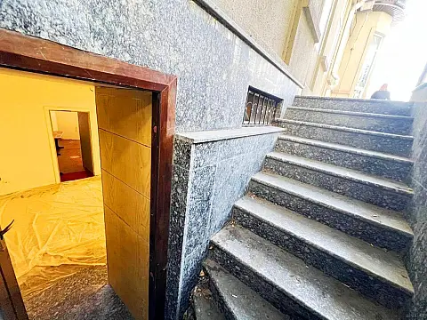 Satılır obyekt 85 m²