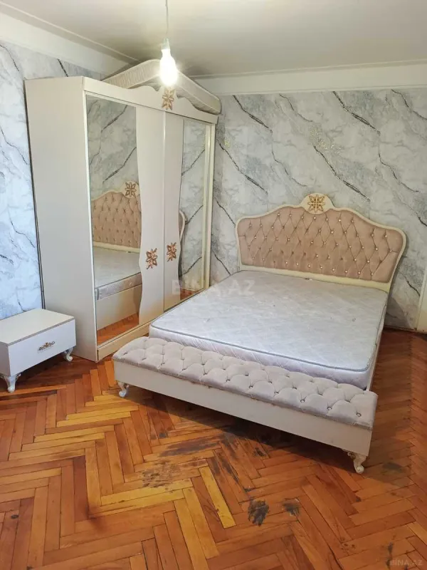 Satılır 1 otaqlı mənzil 32 m²