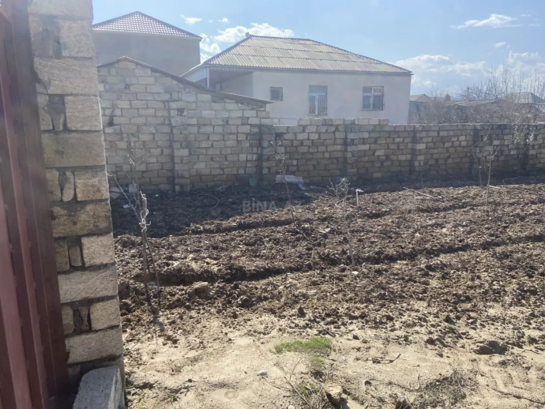 Satılır torpaq sahəsi 6 m²