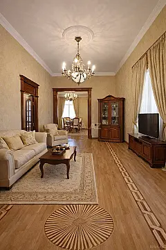 Satılır 12 otaqlı həyət evi 650 m² — Bakı, Nəsimi 12 otaq 650.00 m²