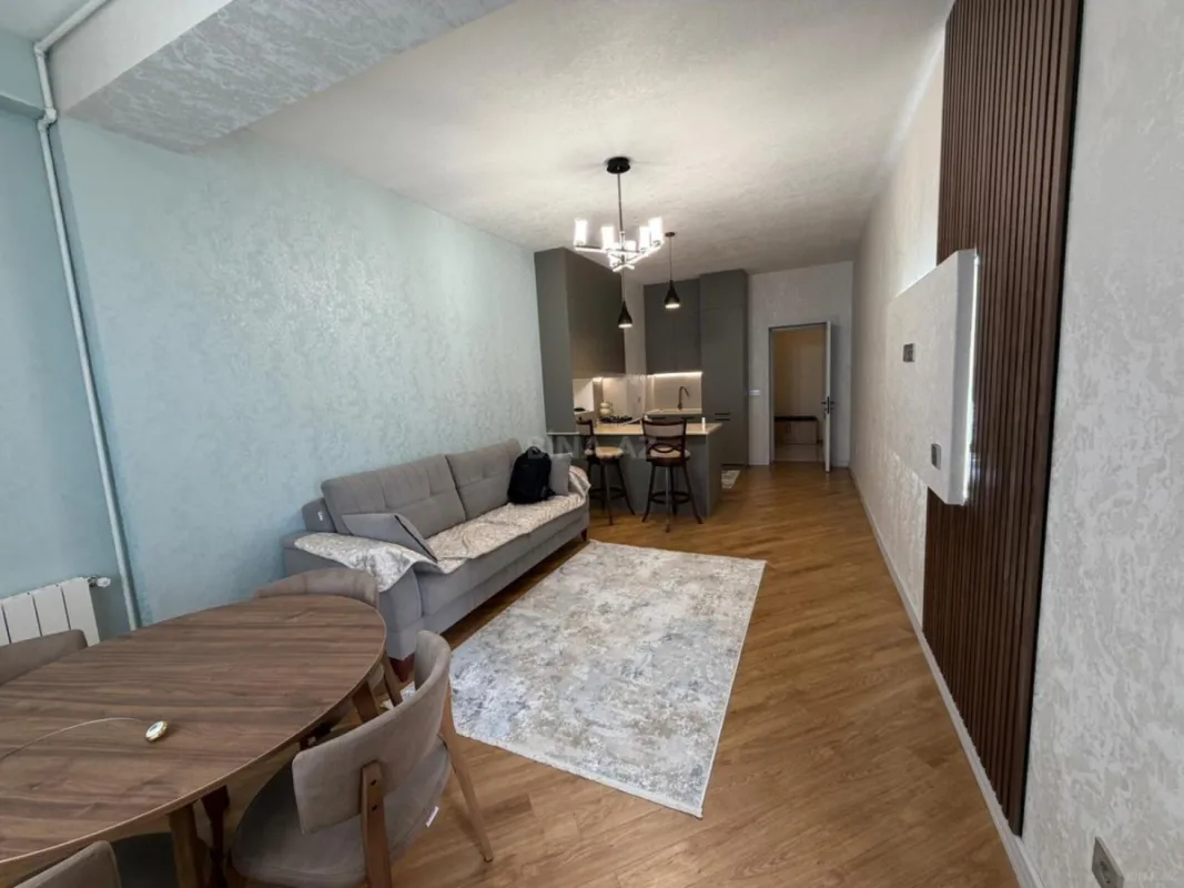 Kirayə verilir 2 otaqlı mənzil 78 m²