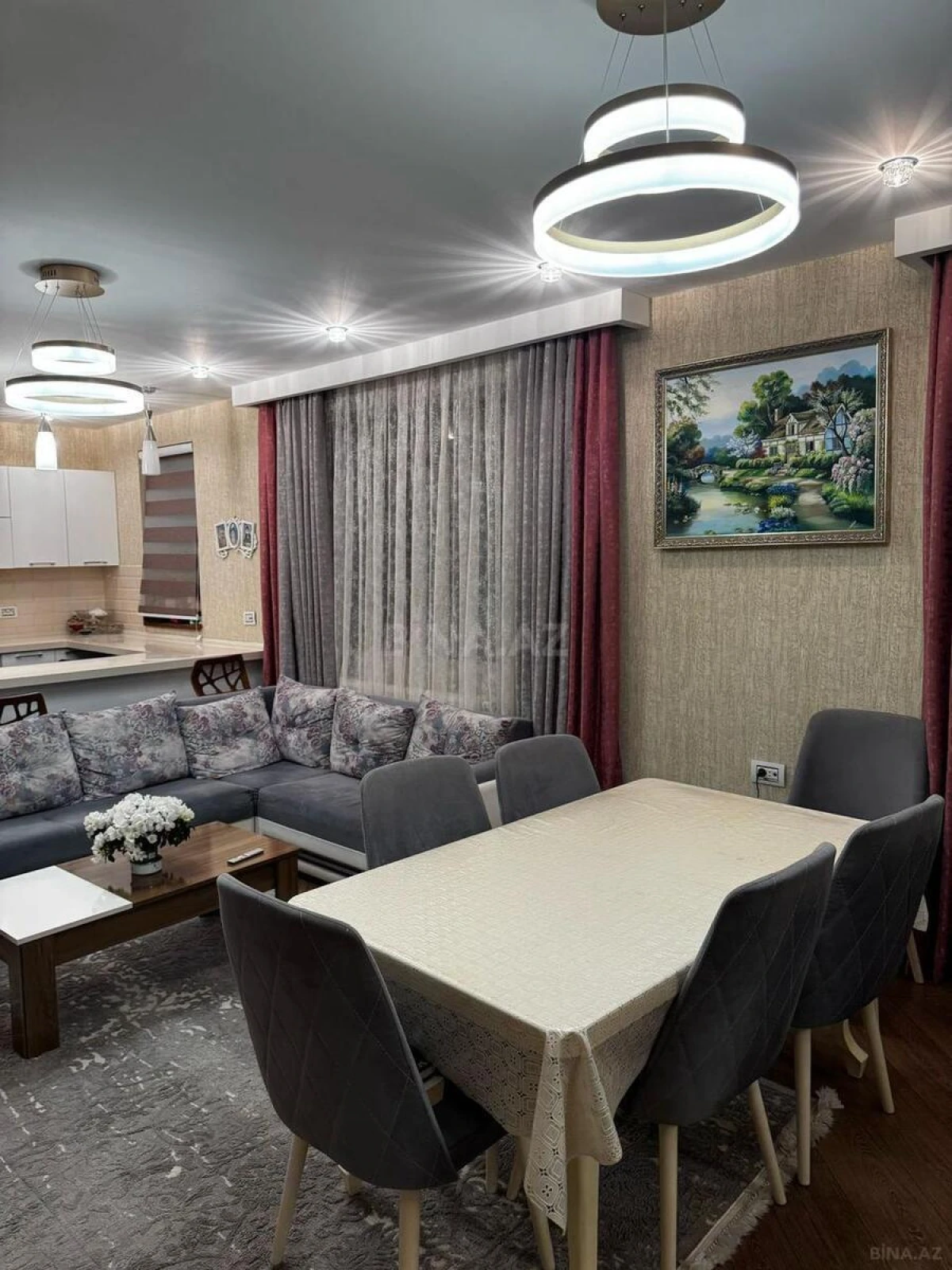 Satılır 7 otaqlı mənzil 187 m²