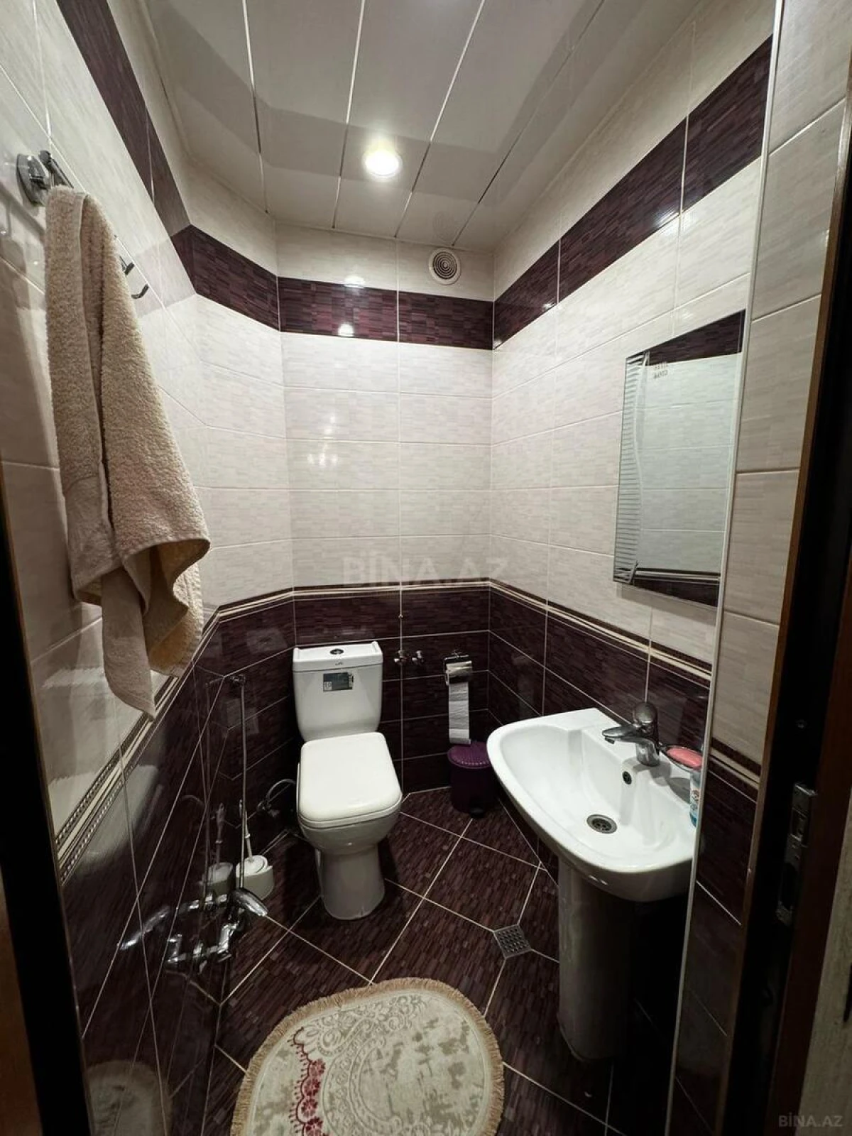 Satılır 7 otaqlı mənzil 187 m²