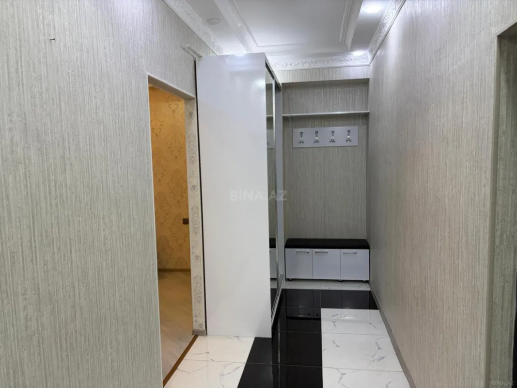 Satılır 2 otaqlı mənzil 75 m²
