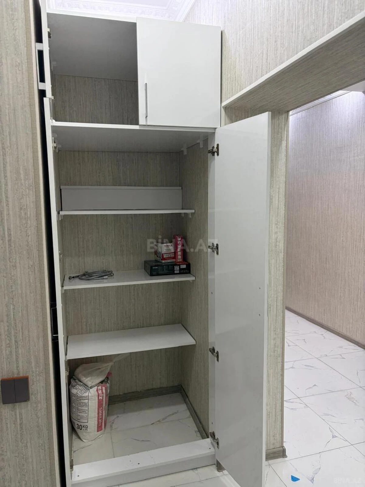 Satılır 2 otaqlı mənzil 75 m²