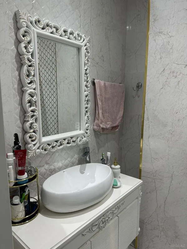Satılır 3 otaqlı mənzil 91 m²