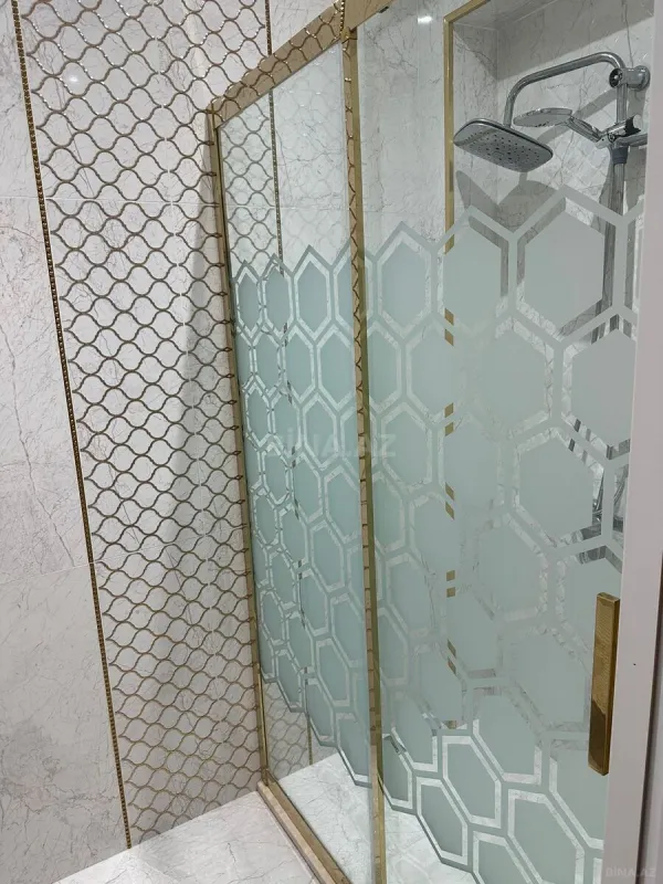 Satılır 3 otaqlı mənzil 91 m²