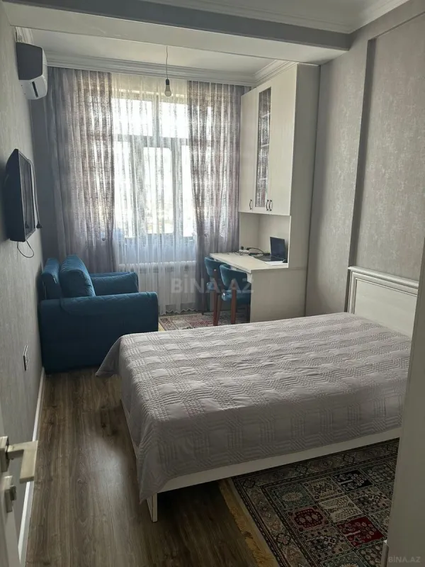Satılır 3 otaqlı mənzil 91 m²