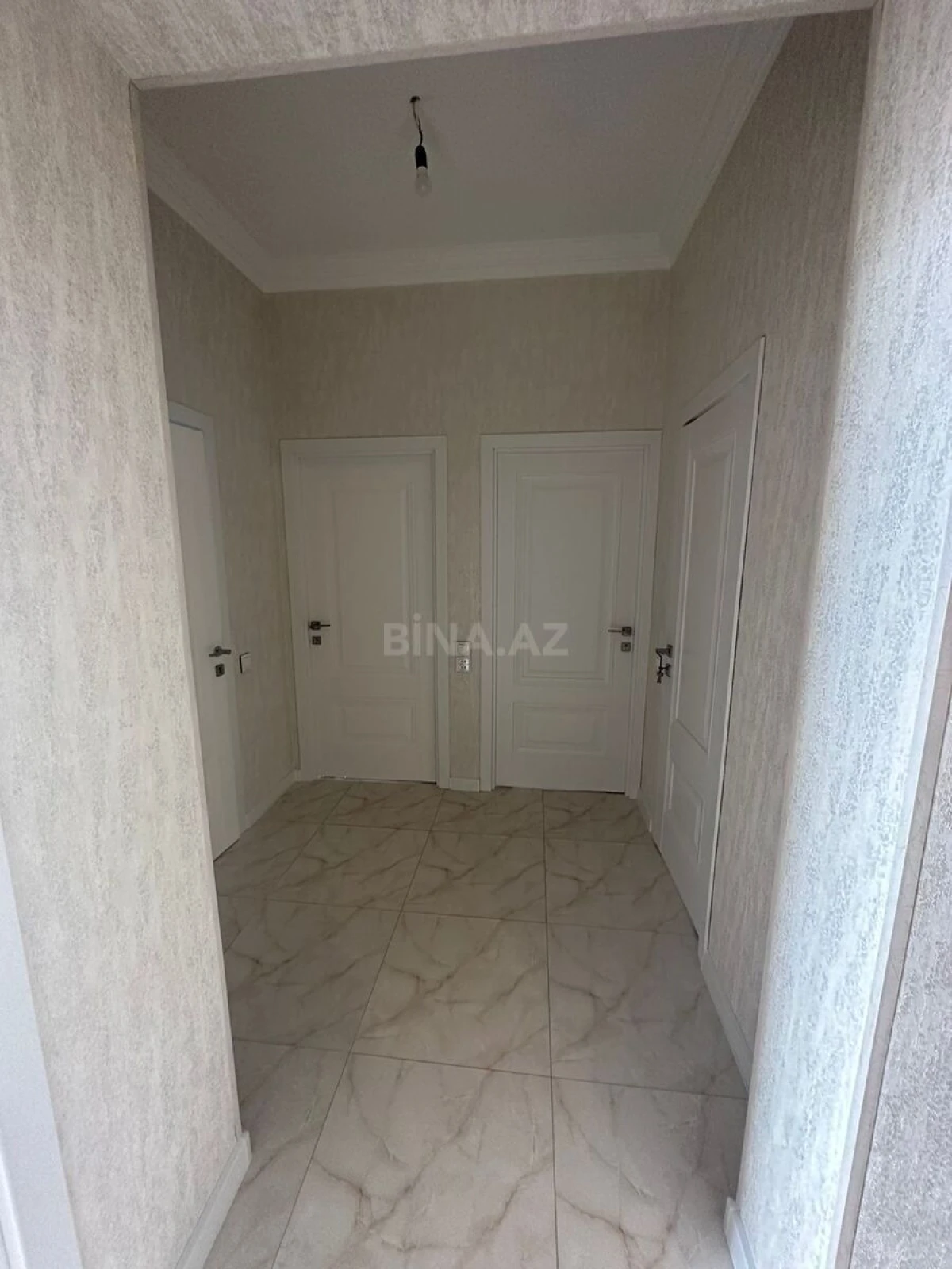 Satılır 3 otaqlı mənzil 91 m²
