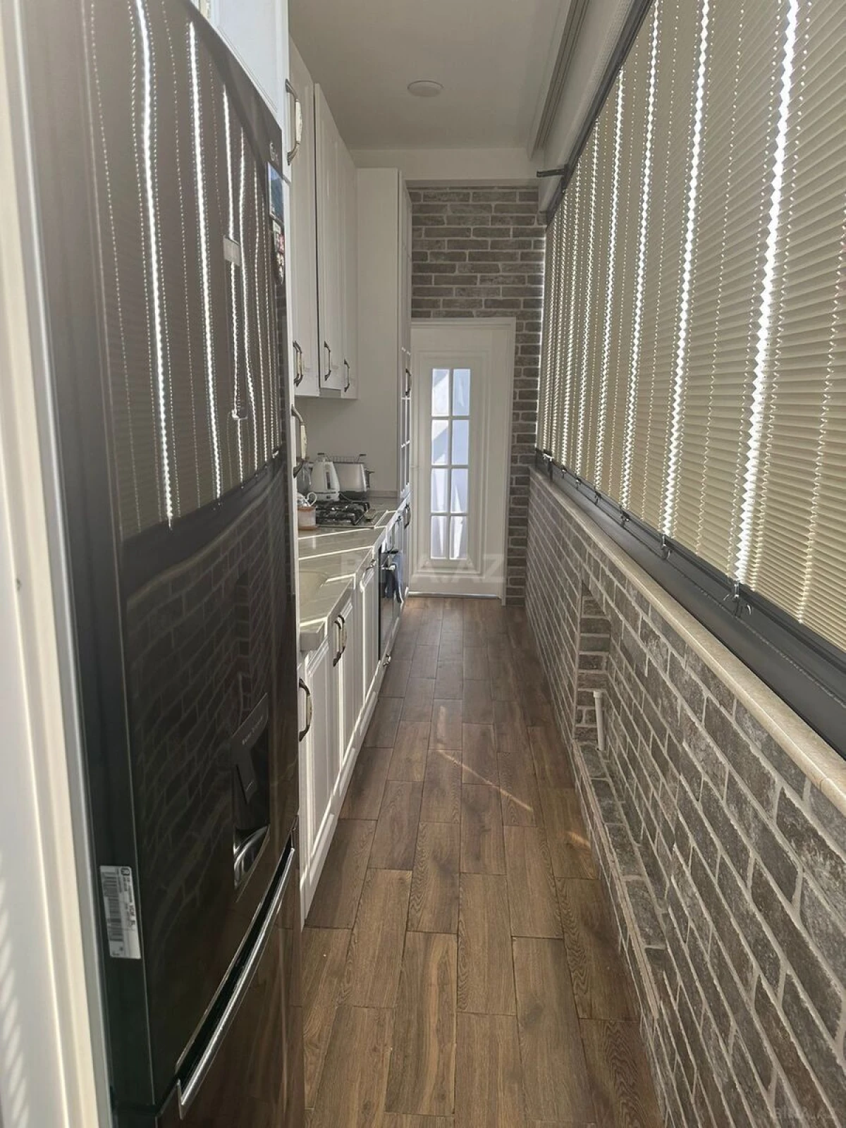 Satılır 3 otaqlı mənzil 91 m²