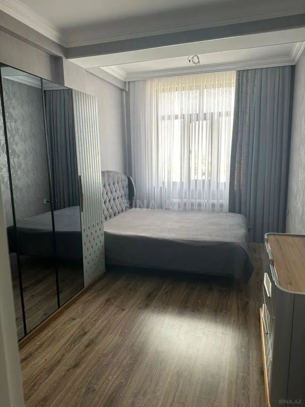 Satılır 3 otaqlı mənzil 91 m²