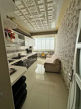 Satılır 3 otaqlı mənzil 108 m²