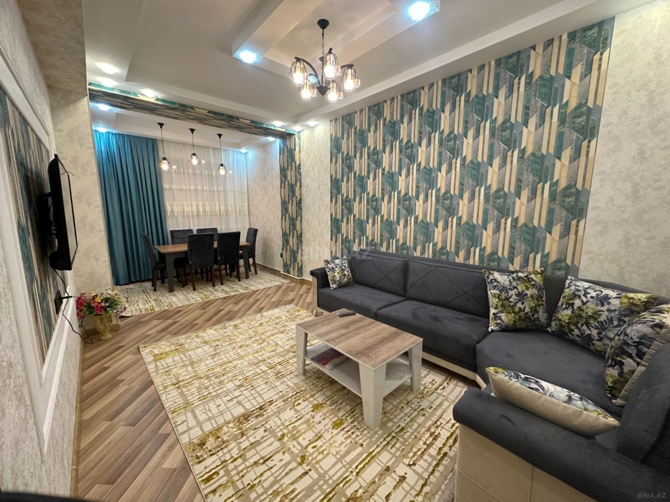Kirayə verilir 2 otaqlı mənzil 70 m²