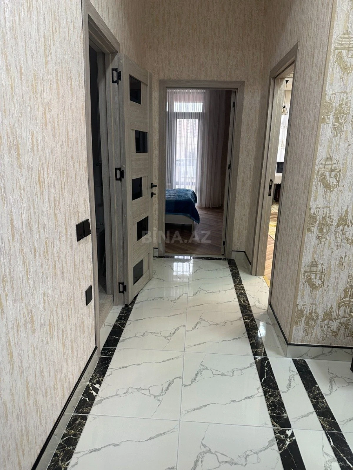 Kirayə verilir 2 otaqlı mənzil 70 m²