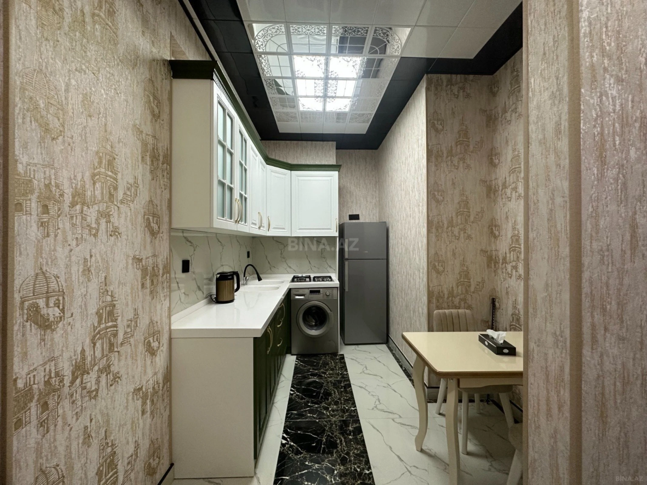 Kirayə verilir 2 otaqlı mənzil 70 m²