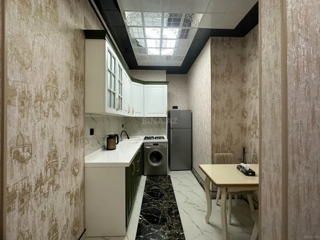 Kirayə verilir 2 otaqlı mənzil 70 m²