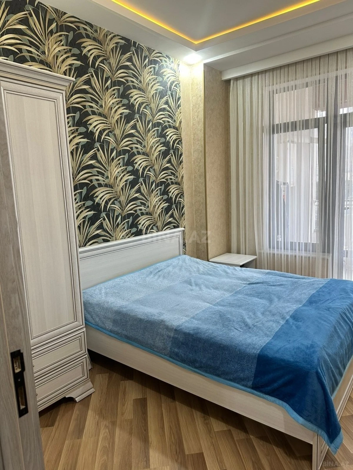 Kirayə verilir 2 otaqlı mənzil 70 m²