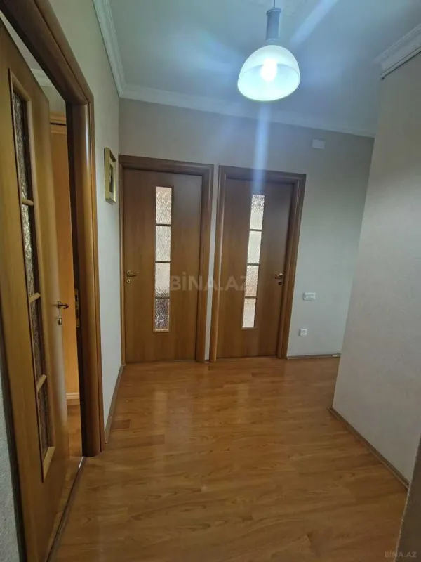 Satılır 3 otaqlı mənzil 82 m²
