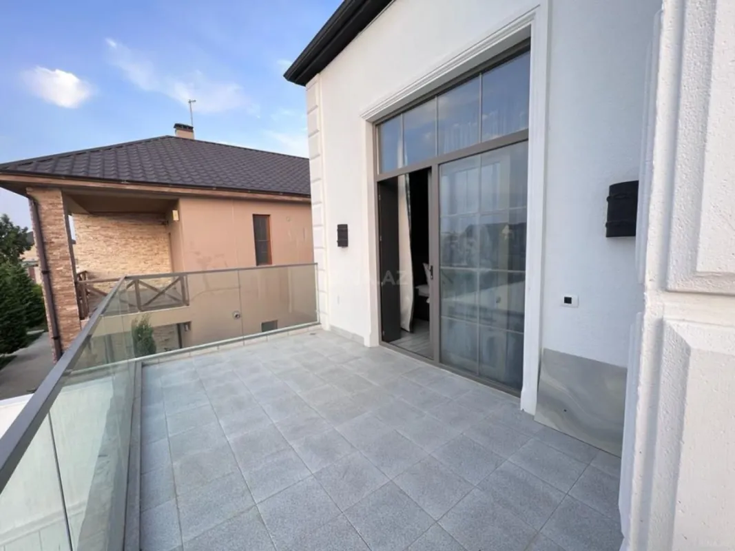 Kirayə verilir 4 otaqlı həyət evi 400 m²