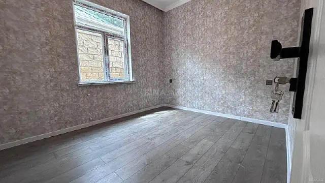 Satılır 3 otaqlı həyət evi 80 m²