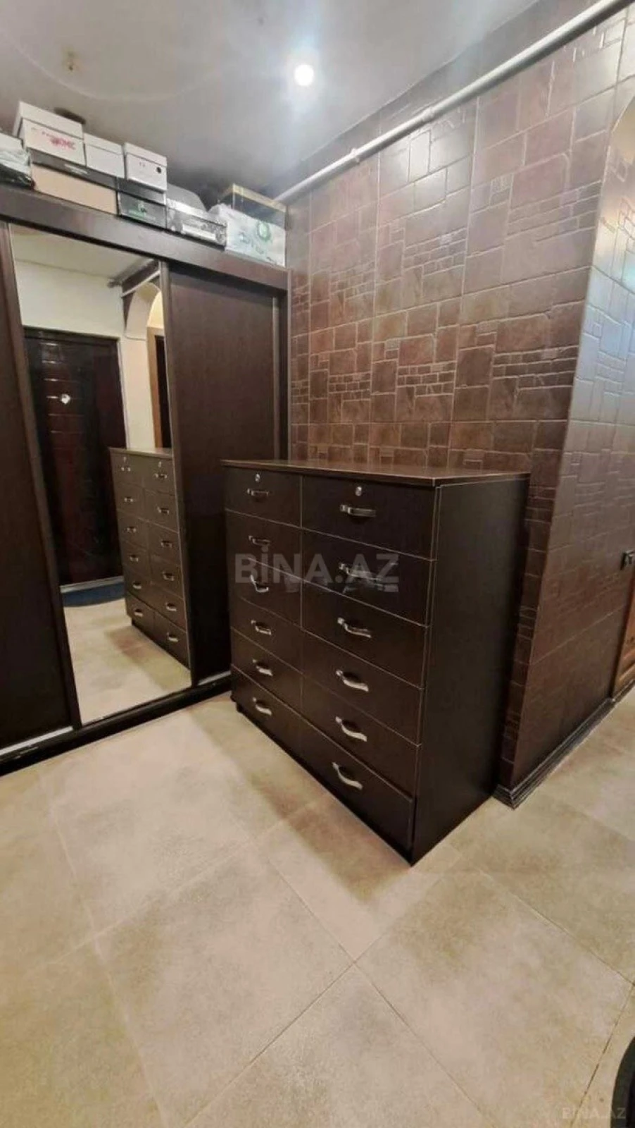Satılır 2 otaqlı mənzil 60 m²