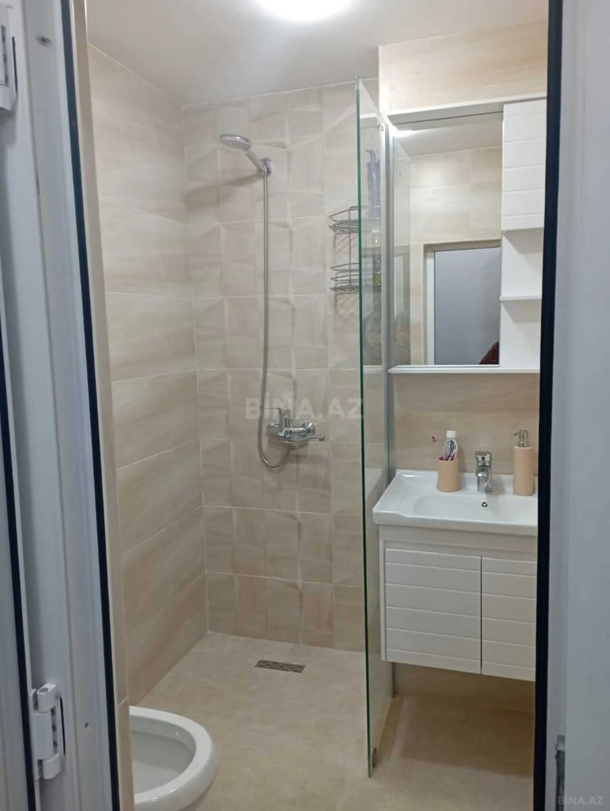 Kirayə verilir 1 otaqlı mənzil 37 m²