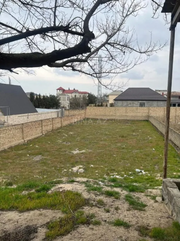 Satılır 4 otaqlı həyət evi 200 m²