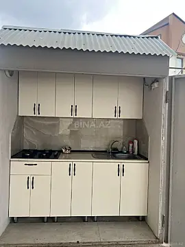 Satılır 4 otaqlı həyət evi 200 m²