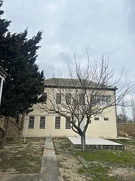 Satılır 4 otaqlı həyət evi 200 m² — Bakı, Novxanı 4 otaq 200.00 m²