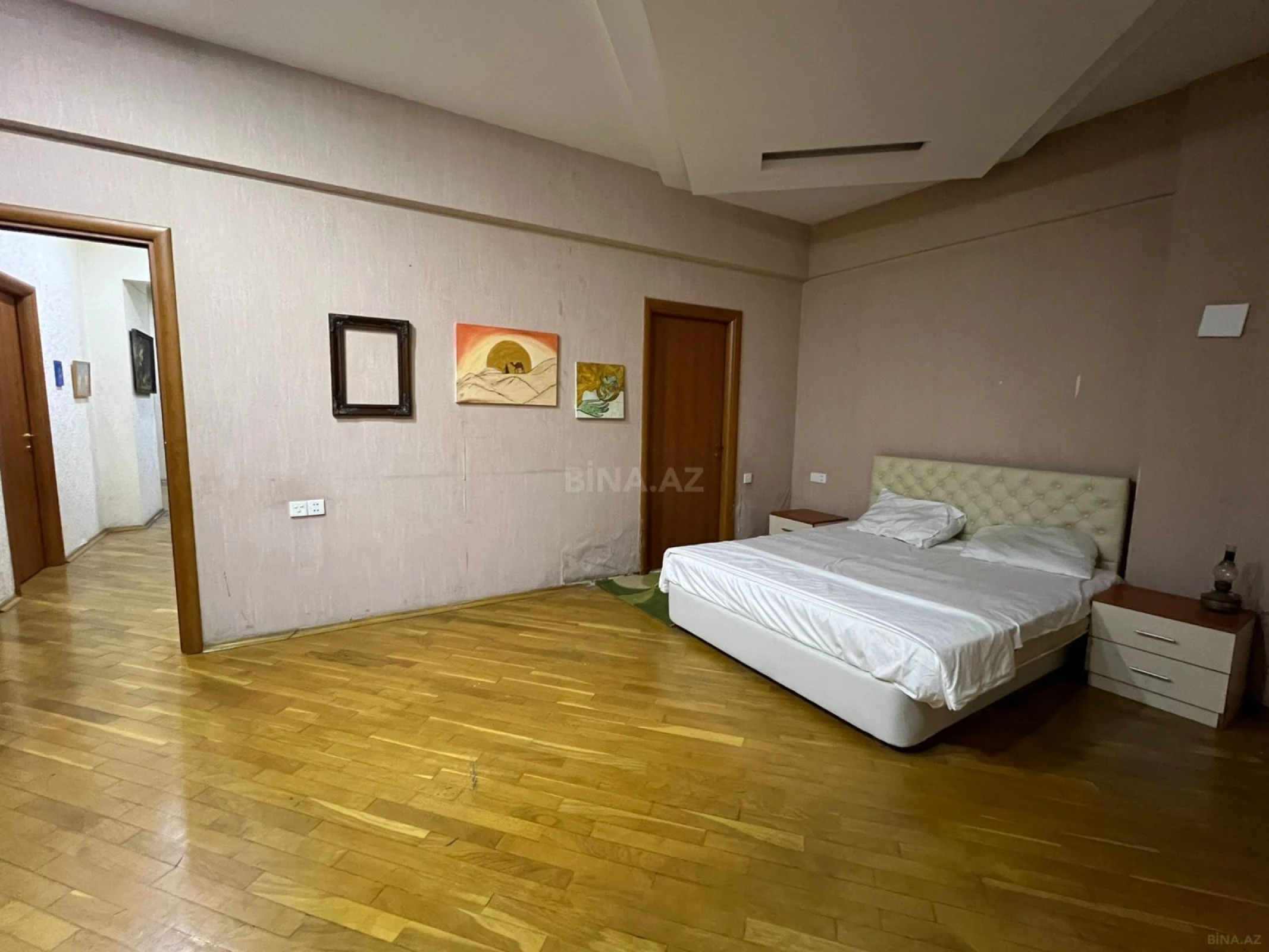 Kirayə verilir 3 otaqlı mənzil 150 m²