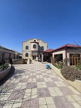 Satılır 6 otaqlı həyət evi 360 m² — Bakı, Qaraçuxur 6 otaq 360.00 m²