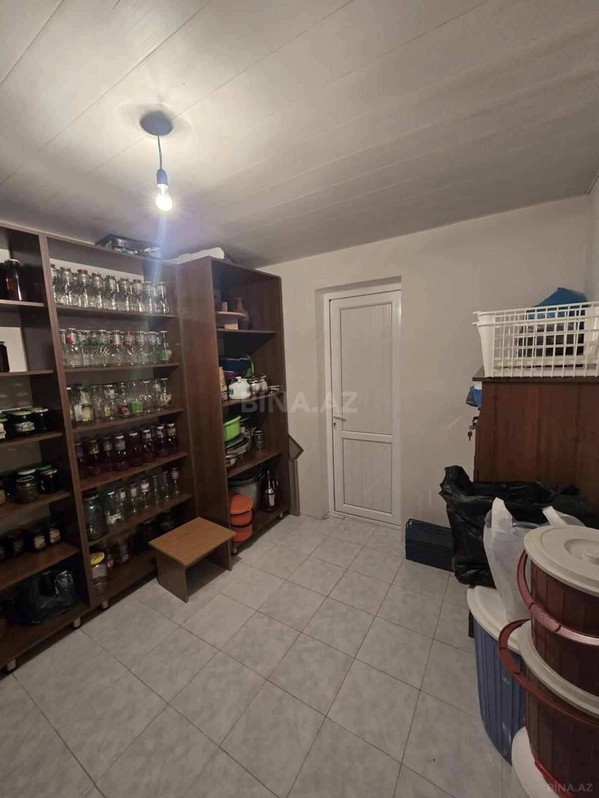 Satılır 6 otaqlı həyət evi 360 m²