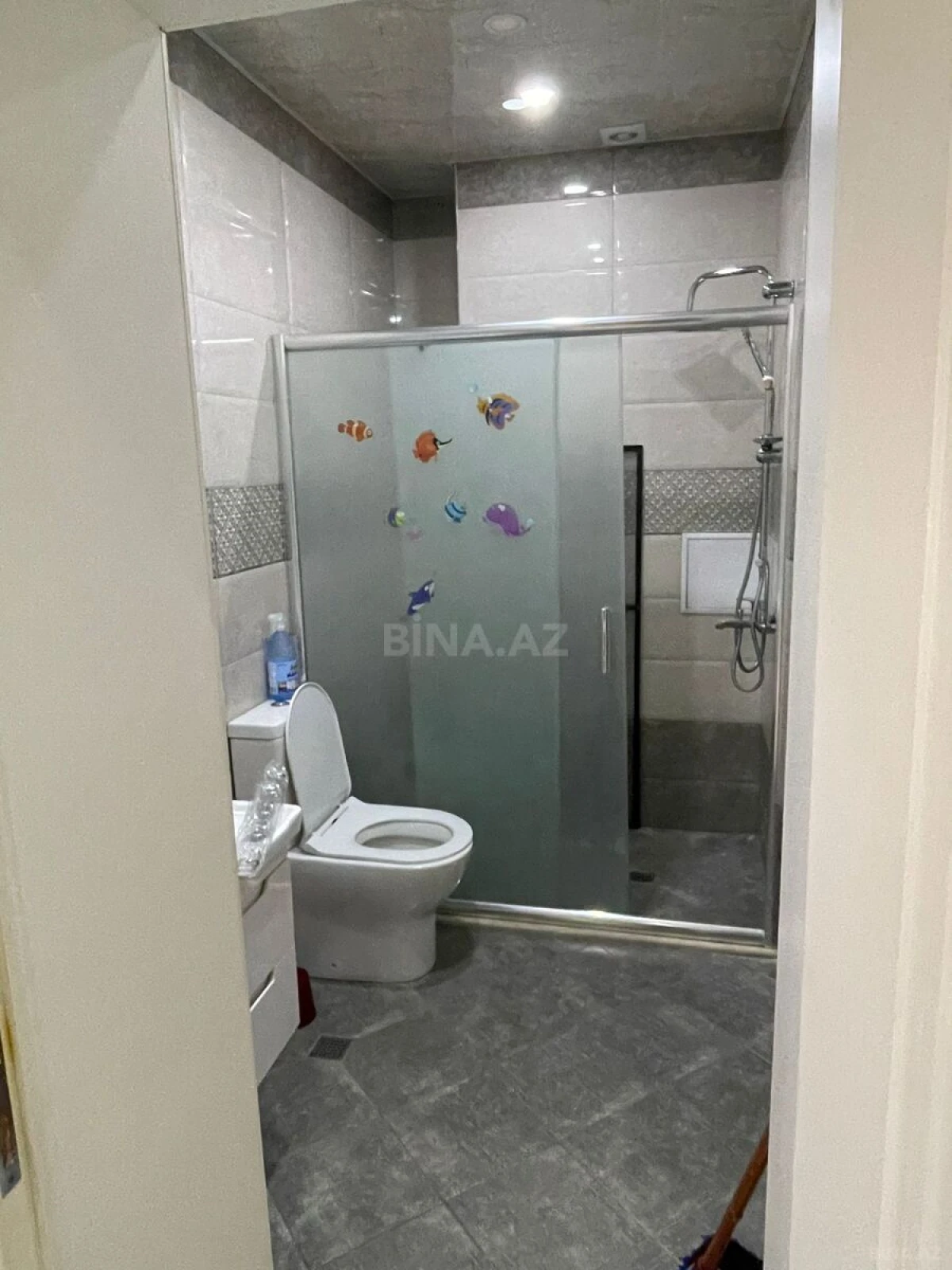 Kirayə verilir 3 otaqlı mənzil 100 m²