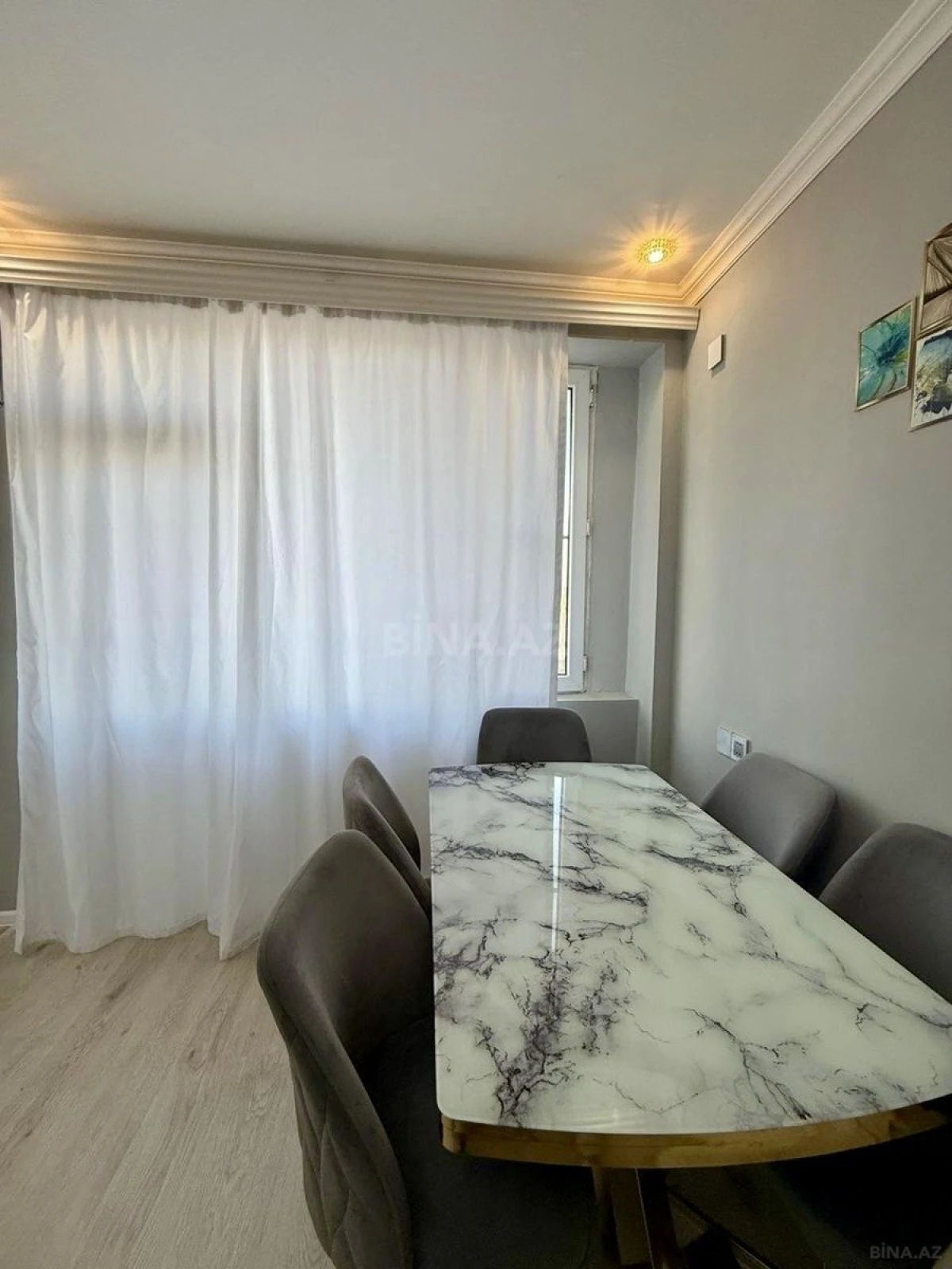 Kirayə verilir 2 otaqlı mənzil 45 m²