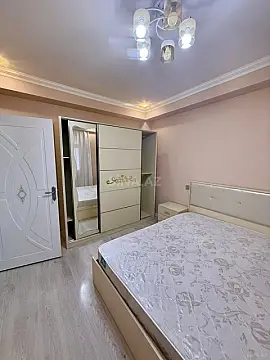 Kirayə verilir 2 otaqlı mənzil 45 m²