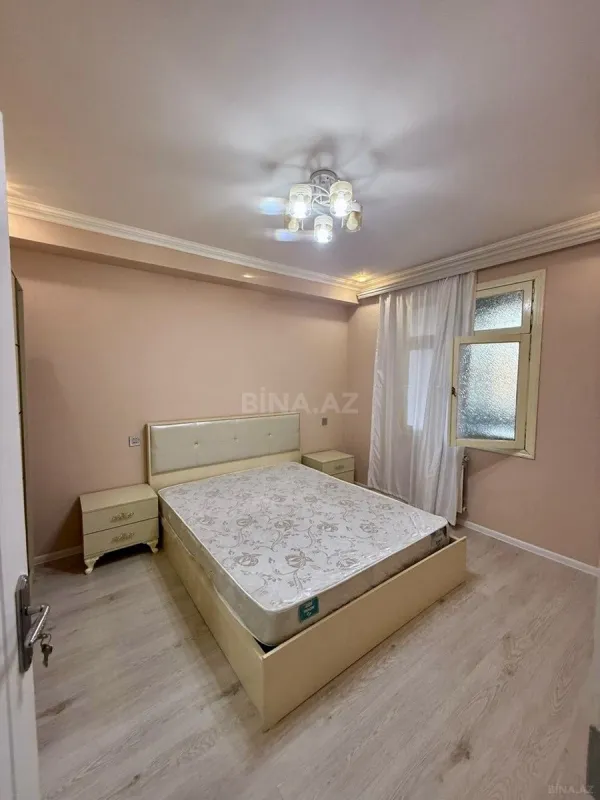 Kirayə verilir 2 otaqlı mənzil 45 m²