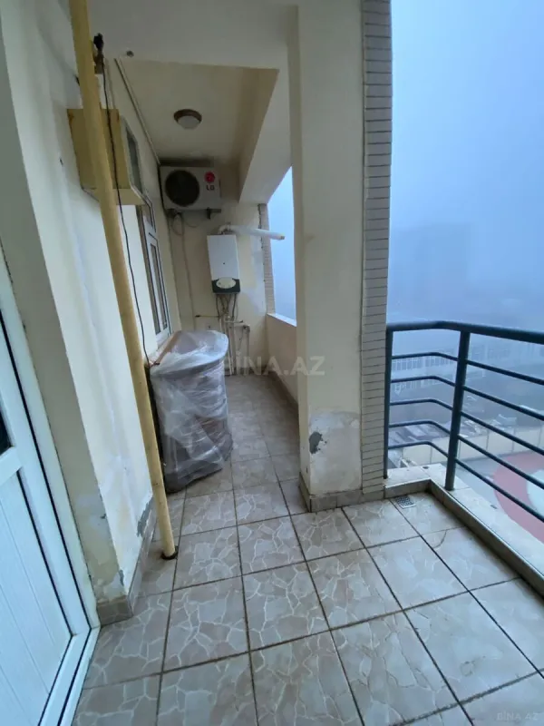 Satılır 2 otaqlı mənzil 86 m²