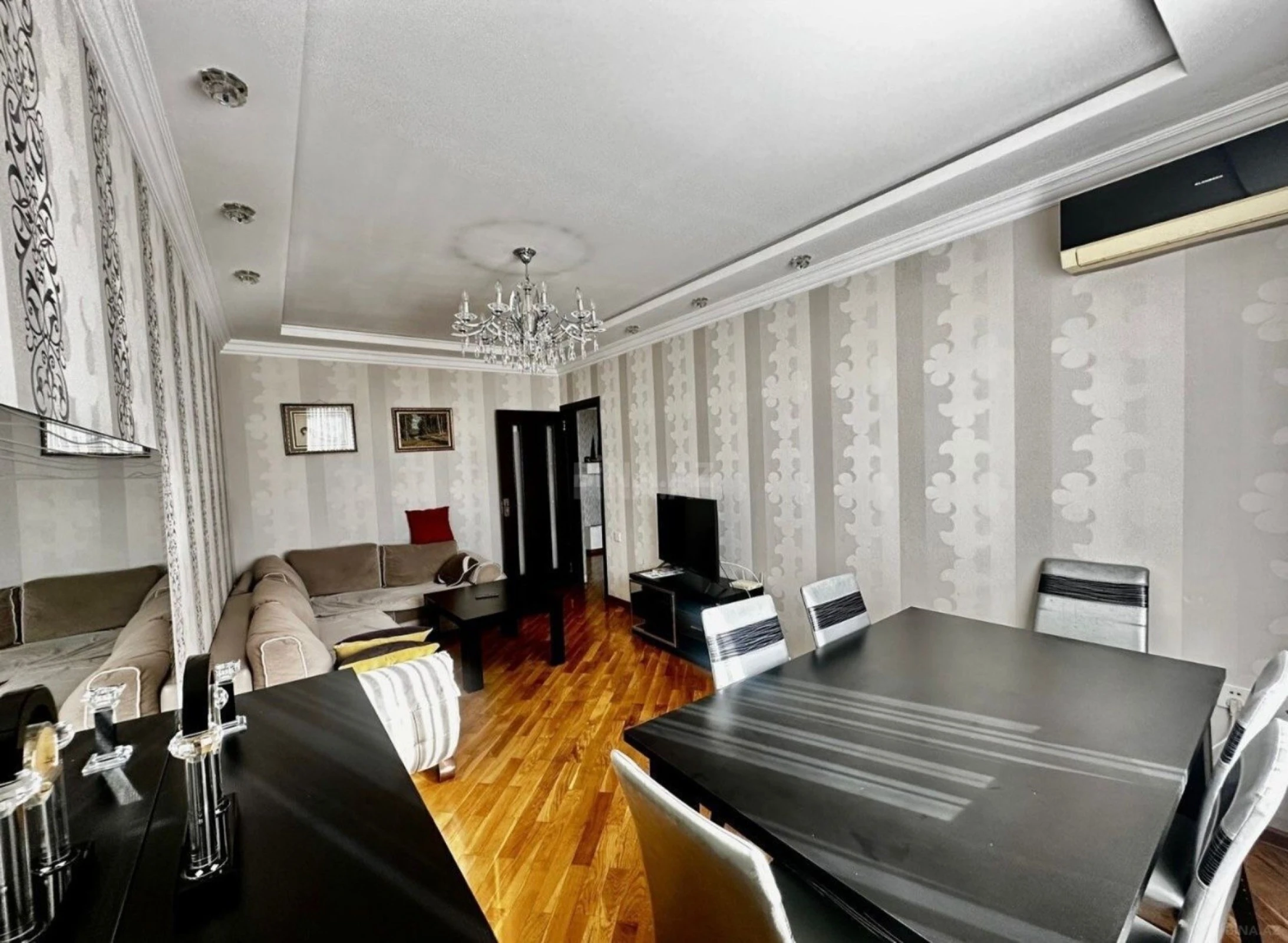 Satılır 3 otaqlı mənzil 80 m²