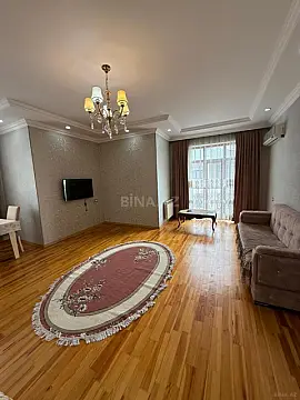 Satılır 3 otaqlı mənzil 124 m²