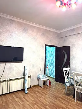Kirayə verilir 2 otaqlı mənzil 60 m²