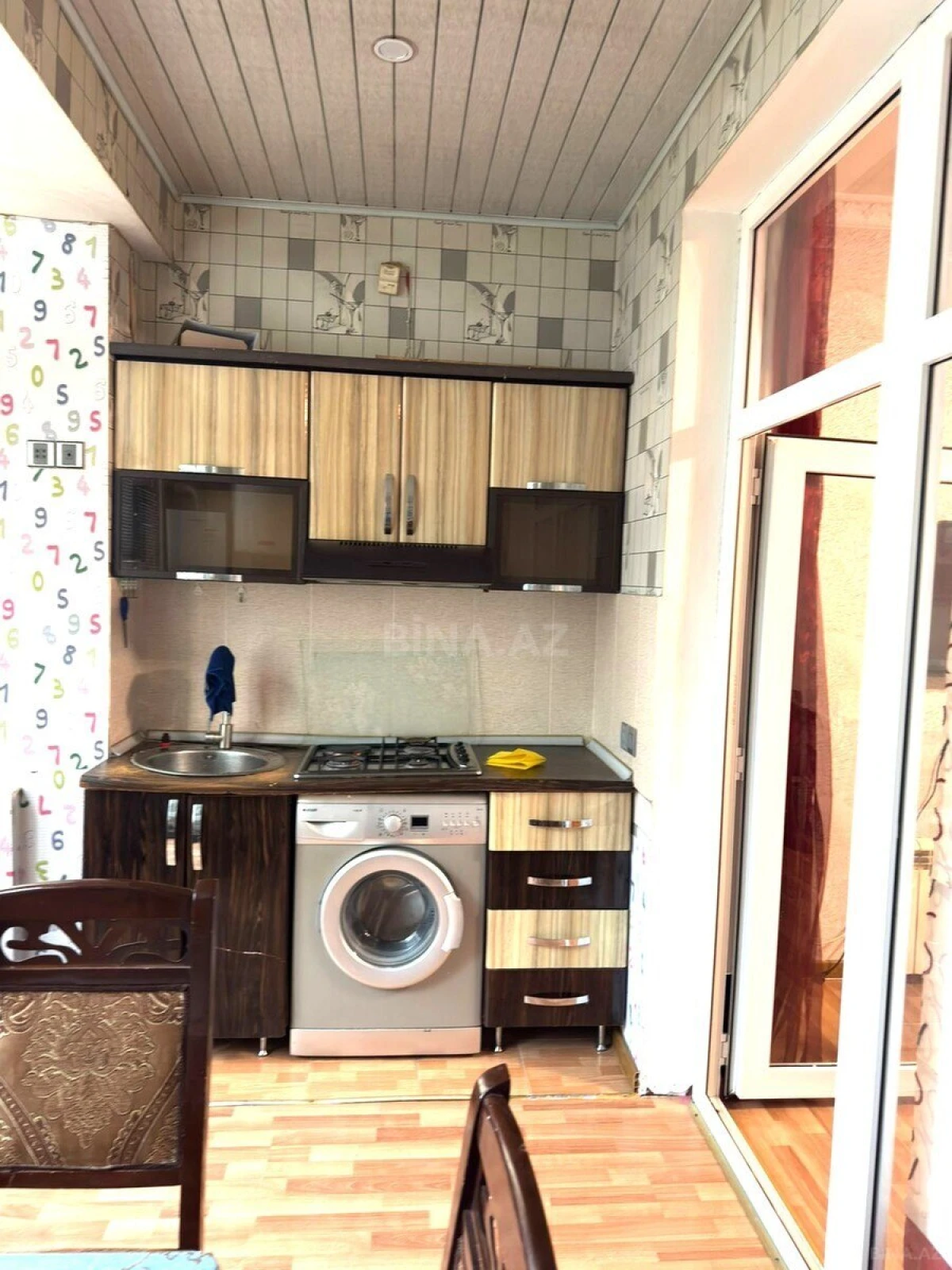 Kirayə verilir 2 otaqlı mənzil 60 m²