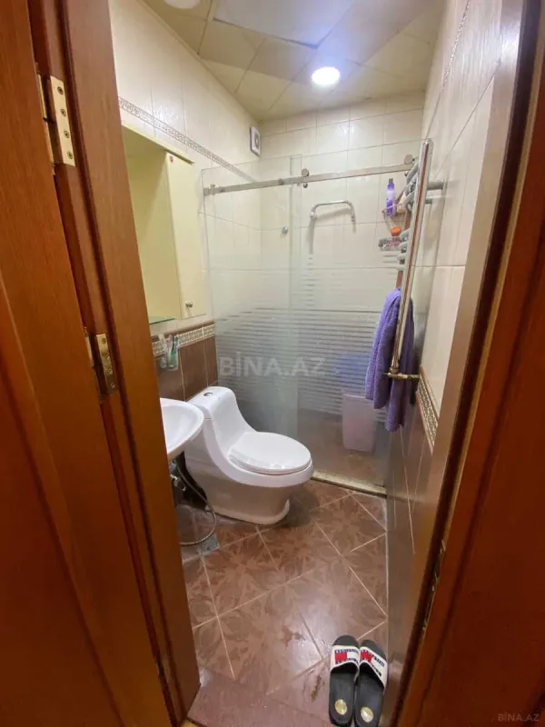 Kirayə verilir 2 otaqlı mənzil 70 m²