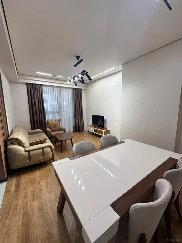 Kirayə verilir 4 otaqlı mənzil 85 m²