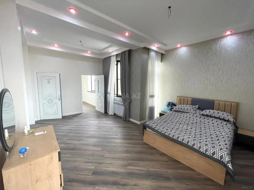 Kirayə verilir 5 otaqlı həyət evi 360 m²