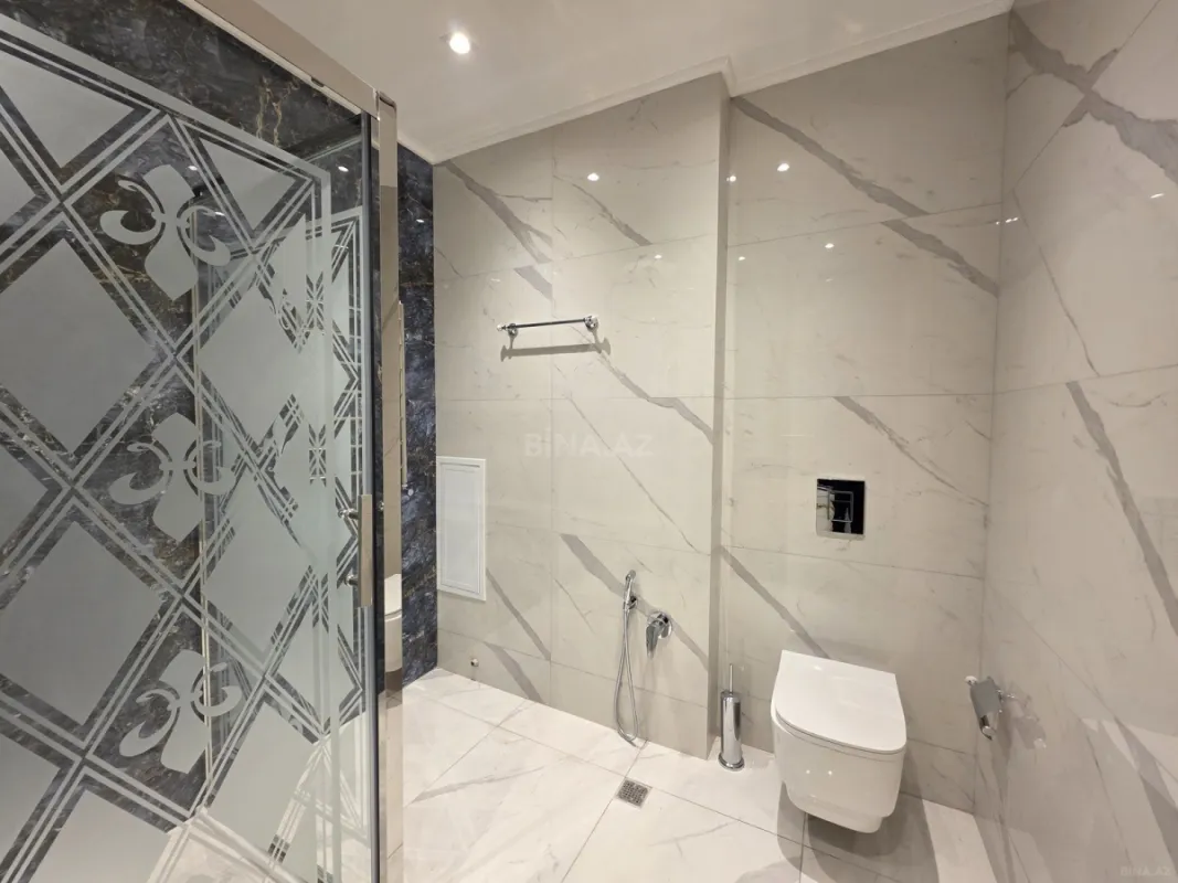 Kirayə verilir 3 otaqlı mənzil 170 m²