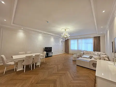 Kirayə verilir 3 otaqlı mənzil 170 m² — Bakı 3 otaq 170.00 m²
