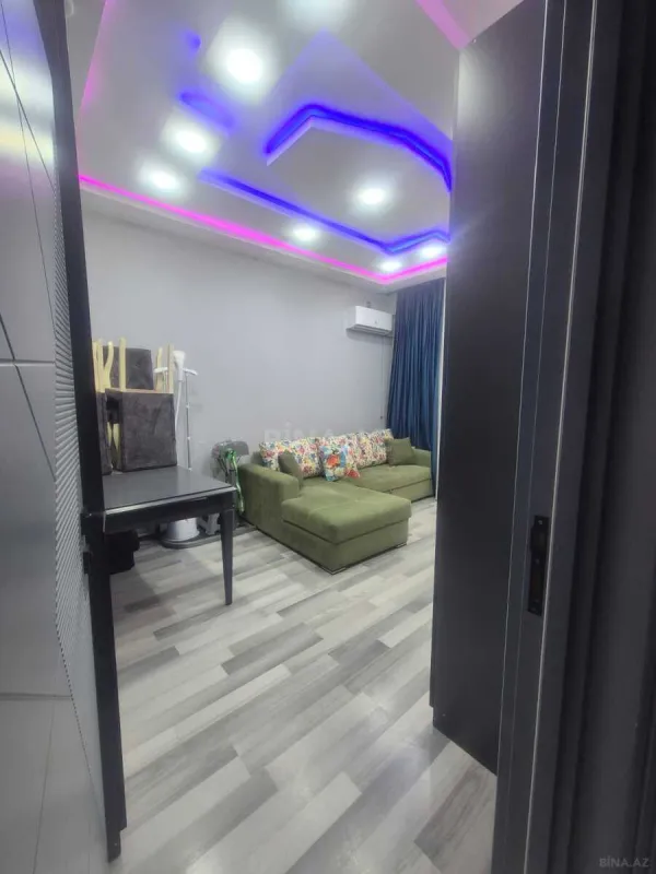 Satılır 2 otaqlı mənzil 68 m²