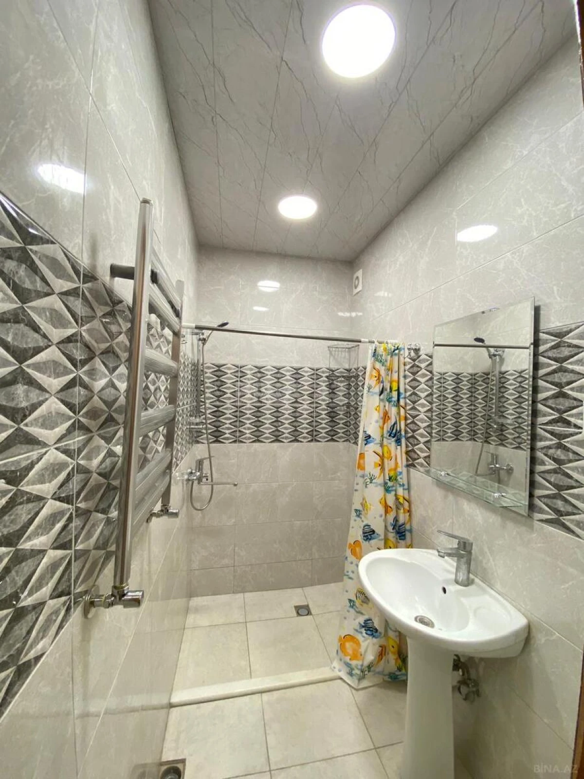 Kirayə verilir 3 otaqlı mənzil 80 m²